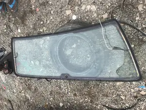 Golf 4 Back Glass Available