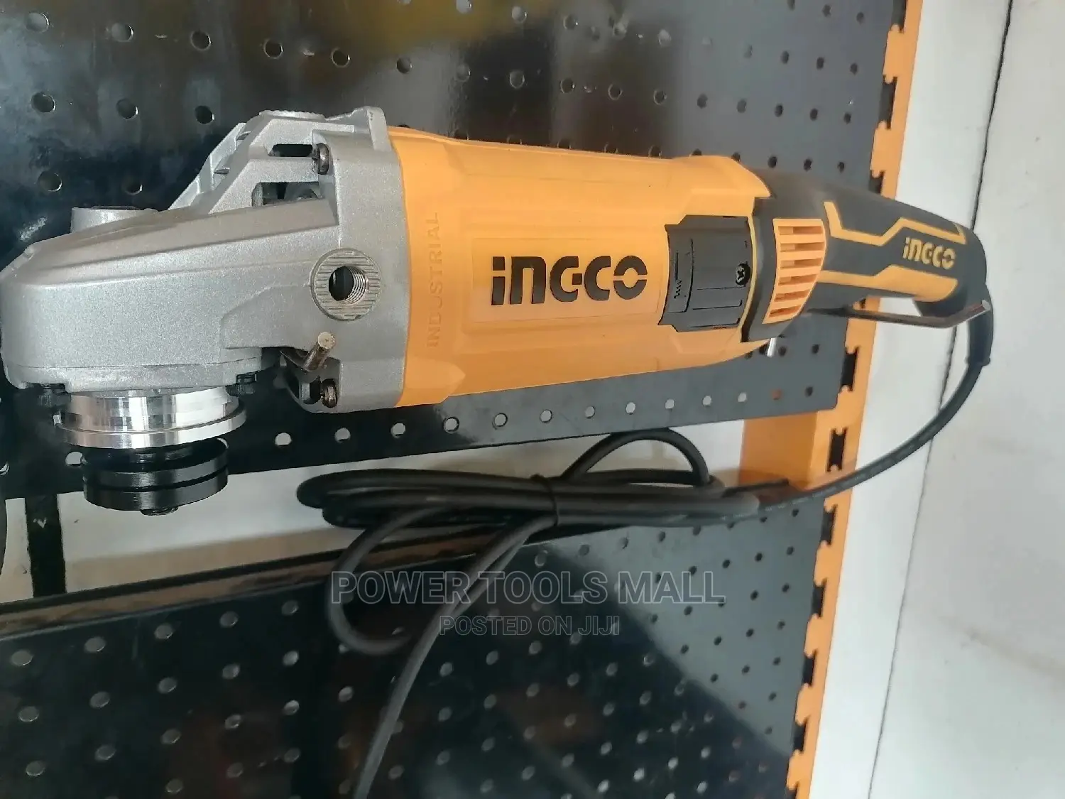 Ag200018 (Angle Grinder 2000w 7")