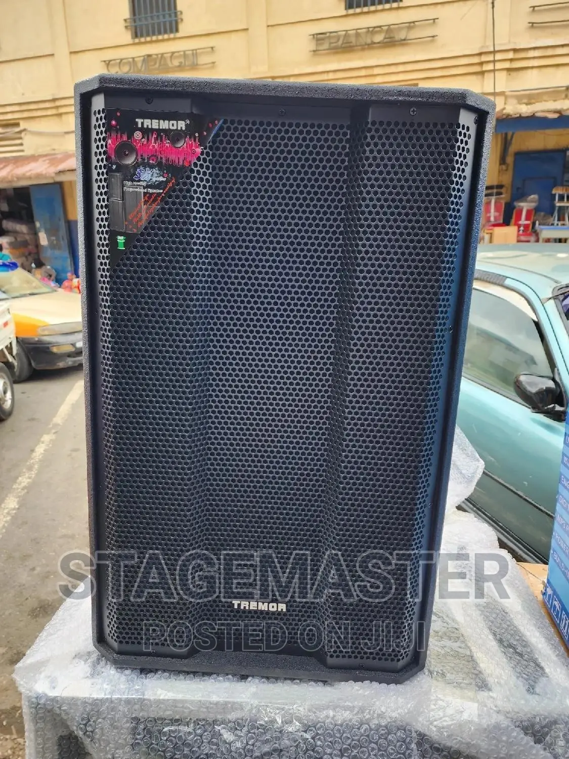 Speakers ( TREMOR )