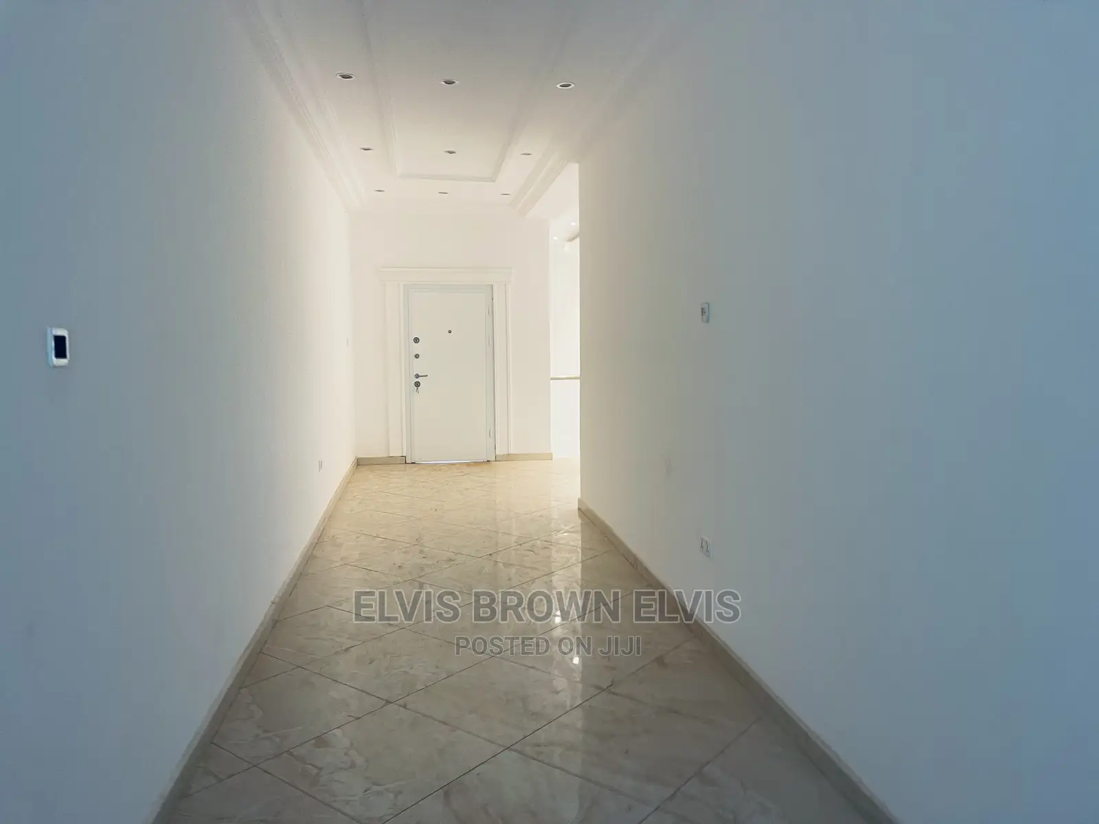 5bdrm Duplex in Living Large, East Legon for Sale