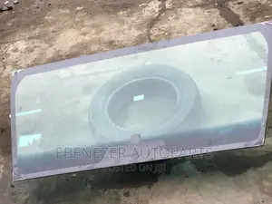 Nissan Sentra 2012 Windscreen