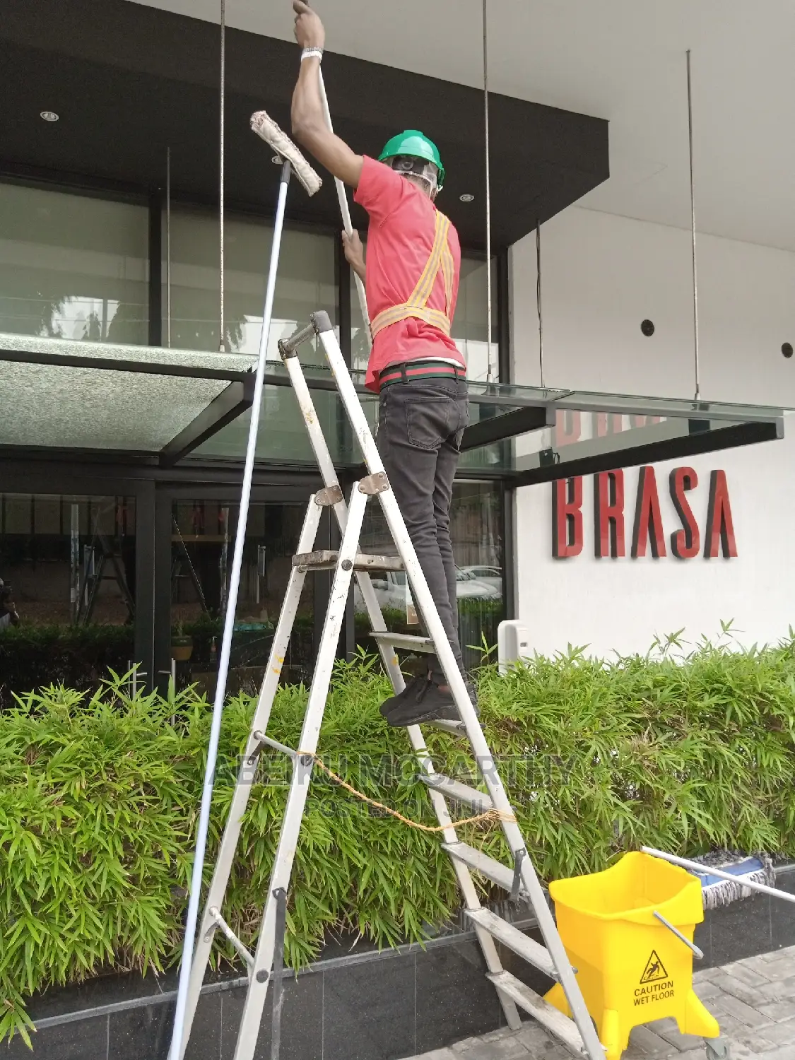 Door to Door Cleaning Services