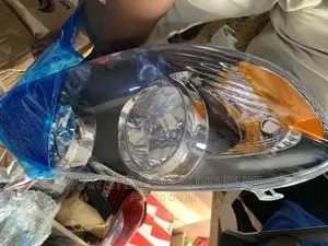 Toyota Corolla Headlights 2003-08 Black Pair