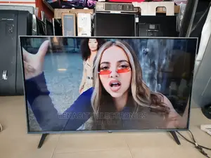 Lg Uhd HDR Smart Satellite Tv 43inchs