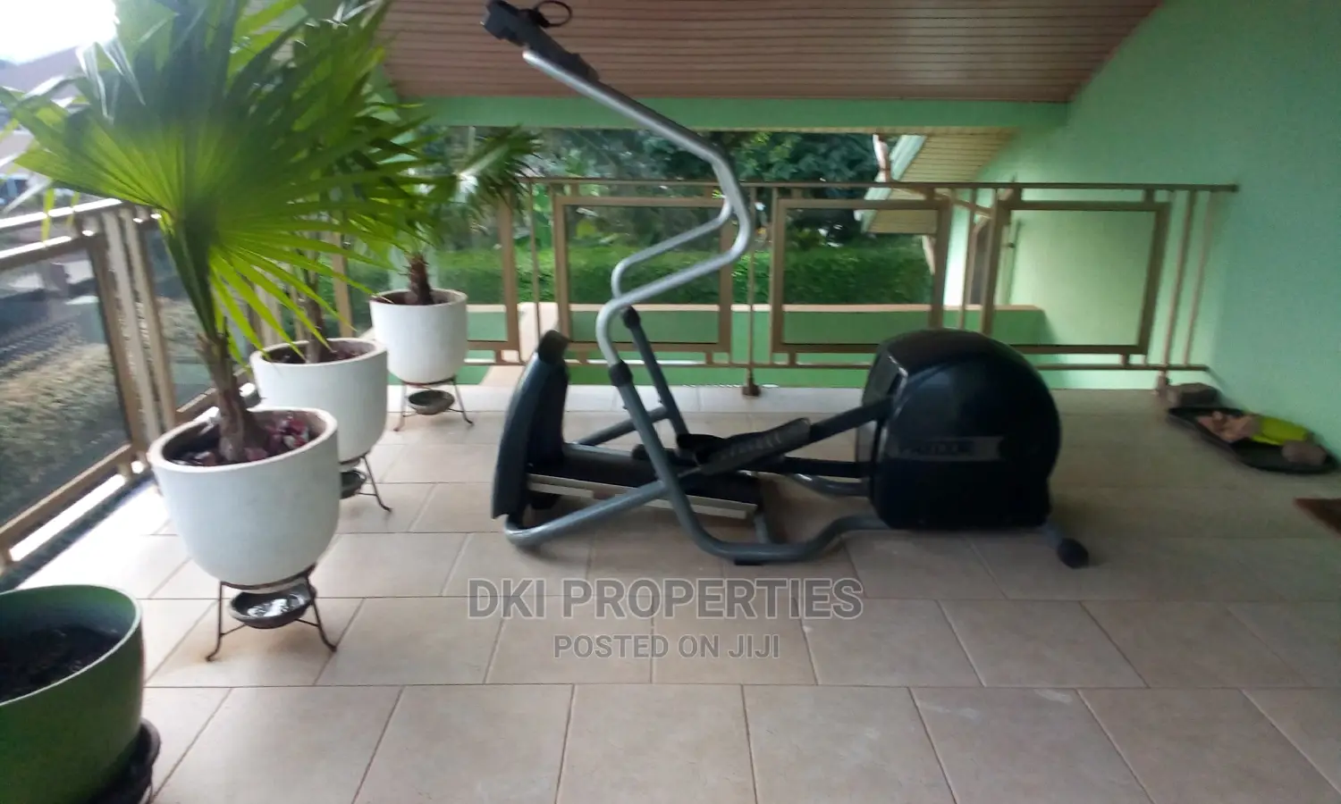 7bdrm Mansion in Dki Properties, Owusu Ansah for sale