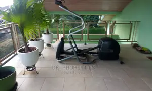 7bdrm Mansion in Dki Properties, Owusu Ansah for sale