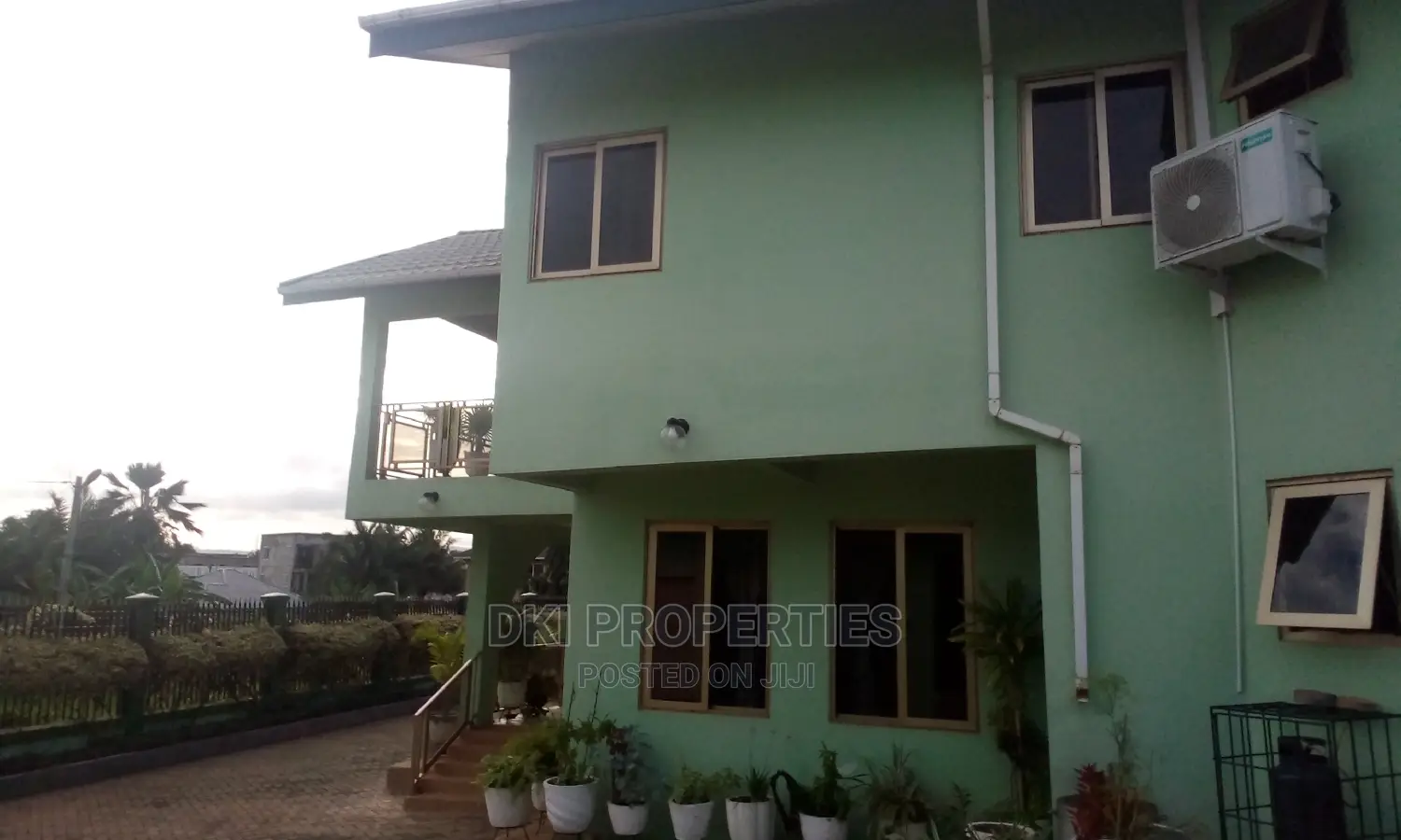 7bdrm Mansion in Dki Properties, Owusu Ansah for sale