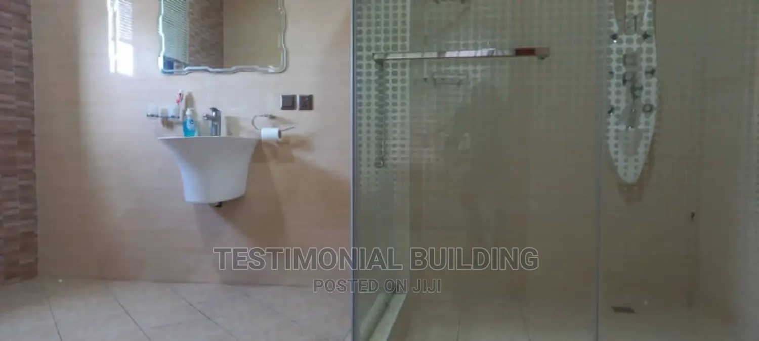 6bdrm House in Testimonial Building, East Legon for Sale
