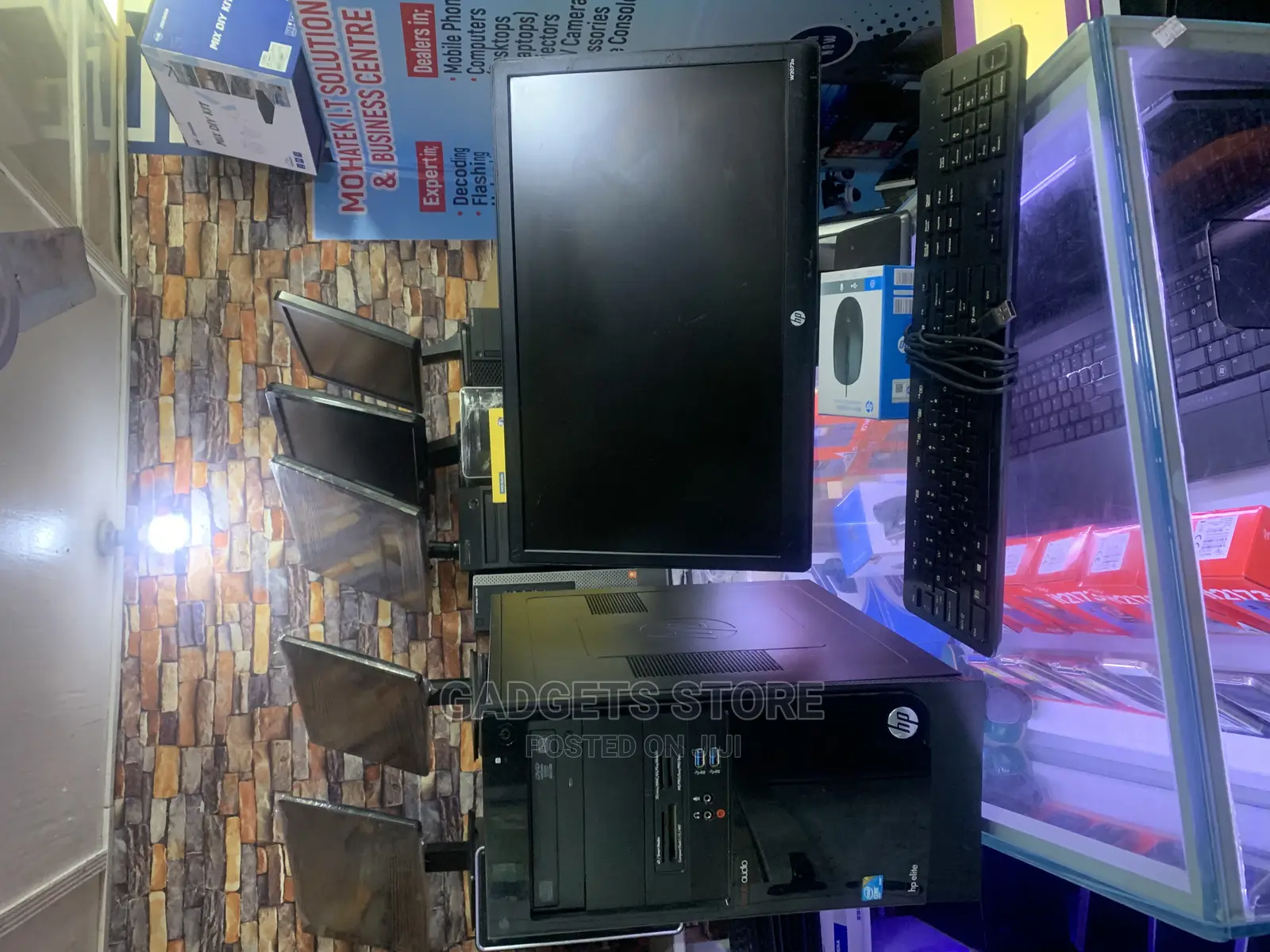 Desktop Computer HP 8GB Intel Core I7 HDD 640GB