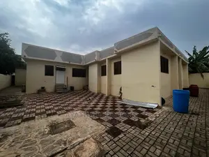 6bdrm House in Ayathar Bedroom, Zero for Sale