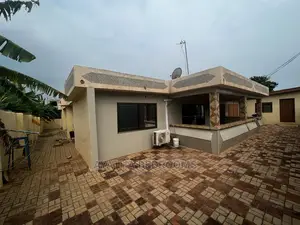 6bdrm House in Ayathar Bedroom, Zero for Sale
