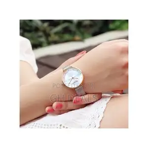 Curren Luxury Brand Lady Crystal Watch Women Casual Dress