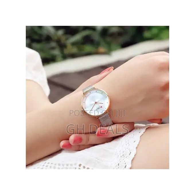 Curren Luxury Brand Lady Crystal Watch Women Casual Dress