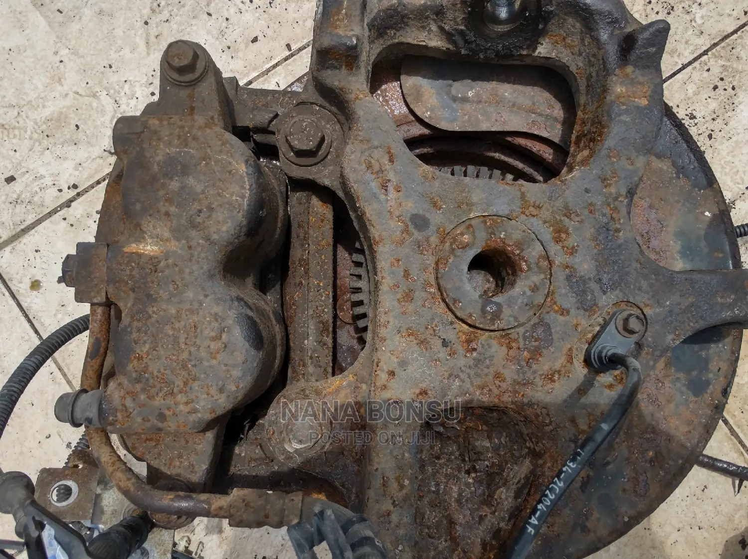 Ford F150 Front Wheel Hub Pair