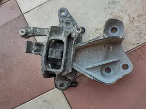 2017 to 2022 Chevrolet Cruze Engine Seat and Mount