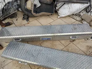 2007 to 2011 Ford F-150 Cabin Storage Box
