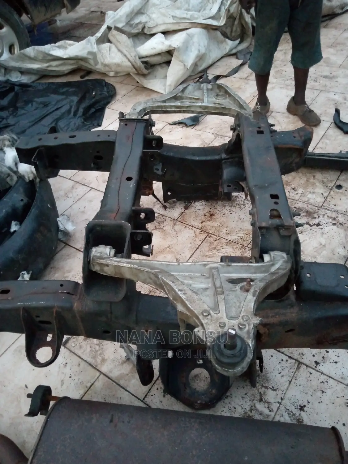 Ford F150 Front Beam With Lower Arms