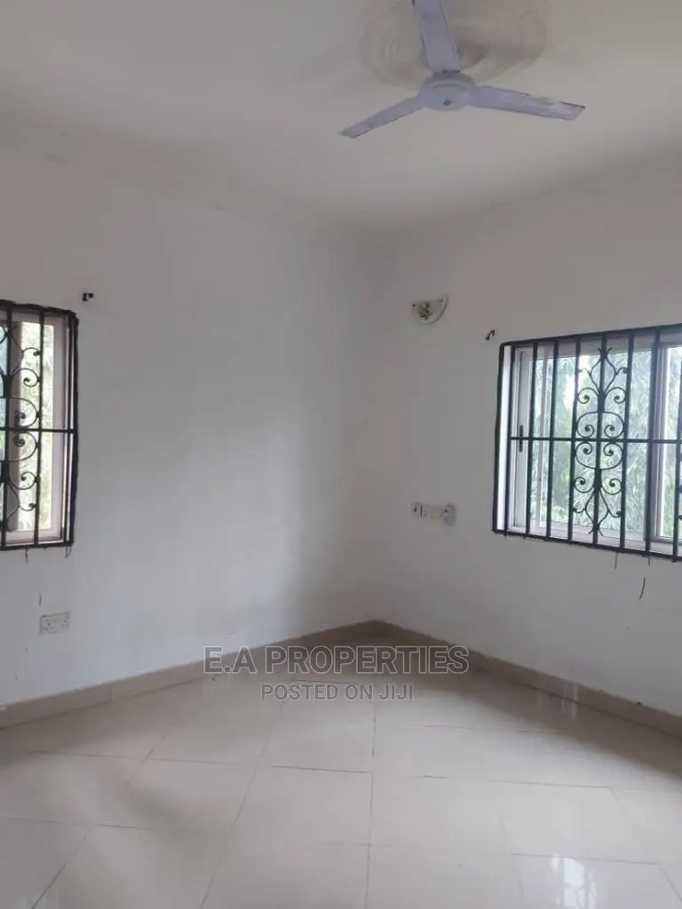 4bdrm House in E a Properties, Little Legon for Rent