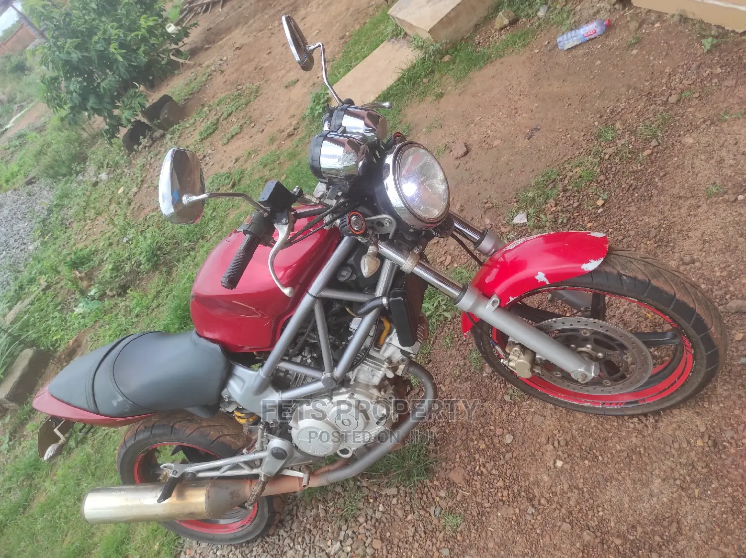 Honda VT 2010 Red