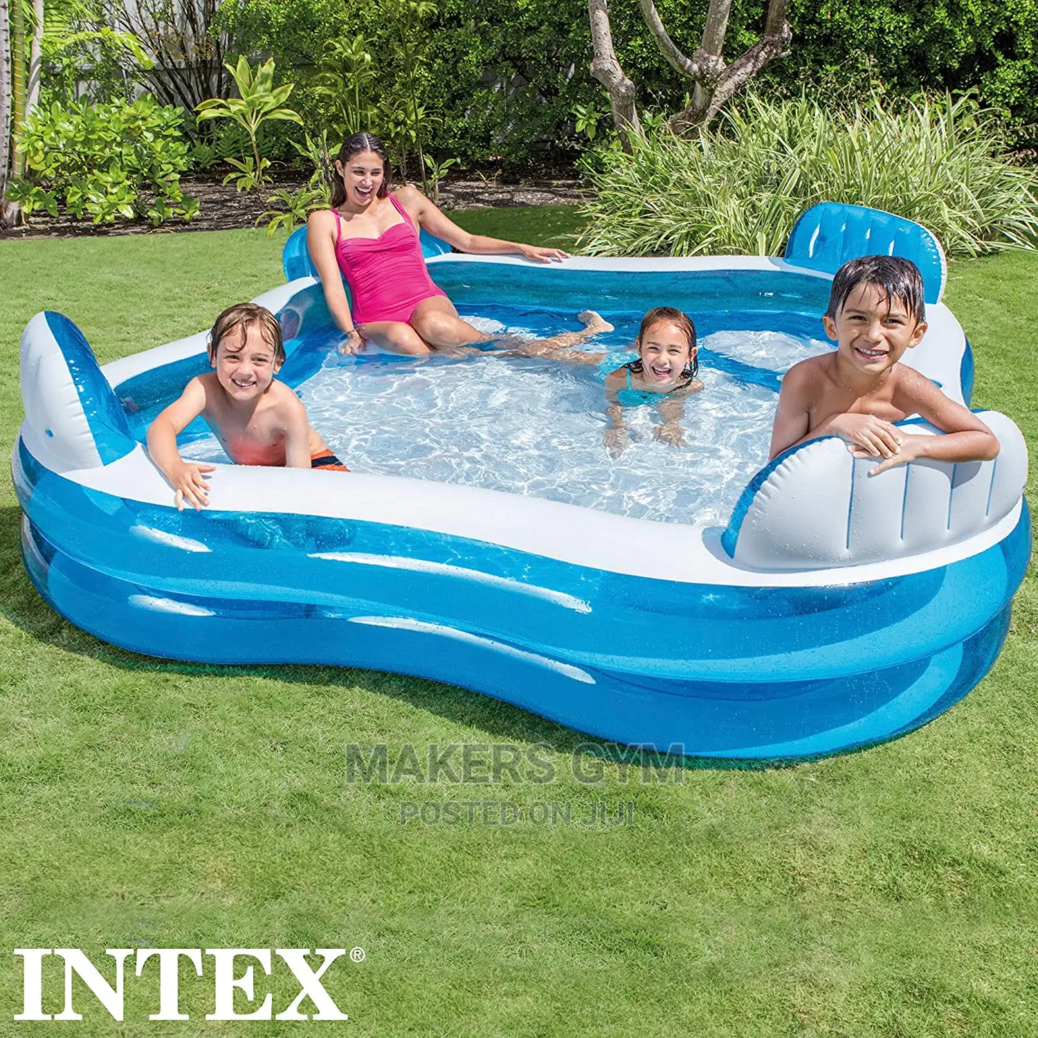 Swimming Pool (Swim Center Family Lounge Pool)