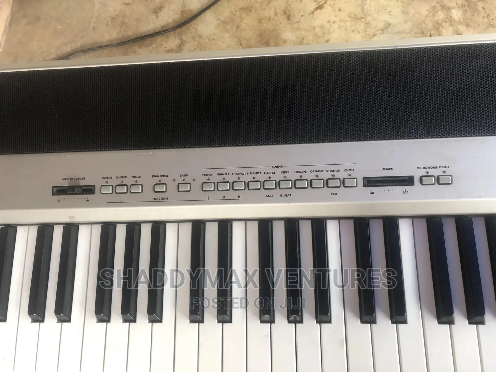 Korg SP 100 Piano Keyboard
