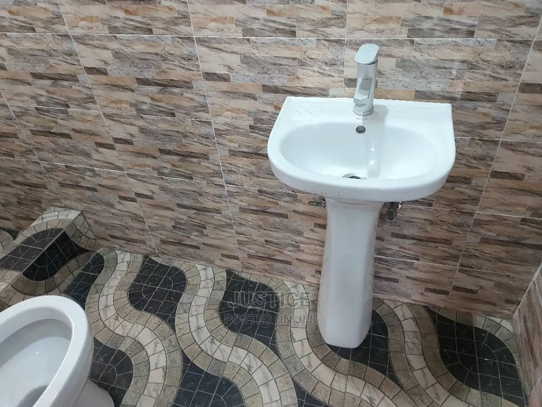 2bdrm Block of Flats in East Legon Hills for Rent