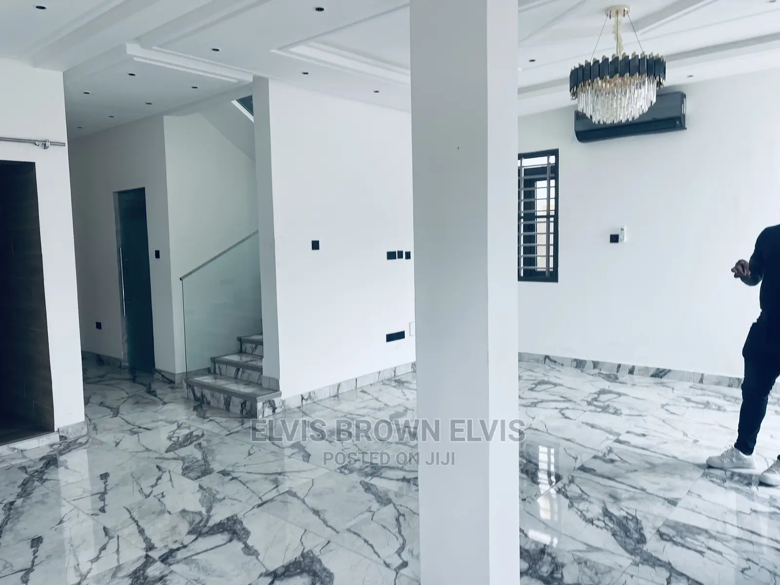 4bdrm Mansion in Living Large, East Legon for Rent