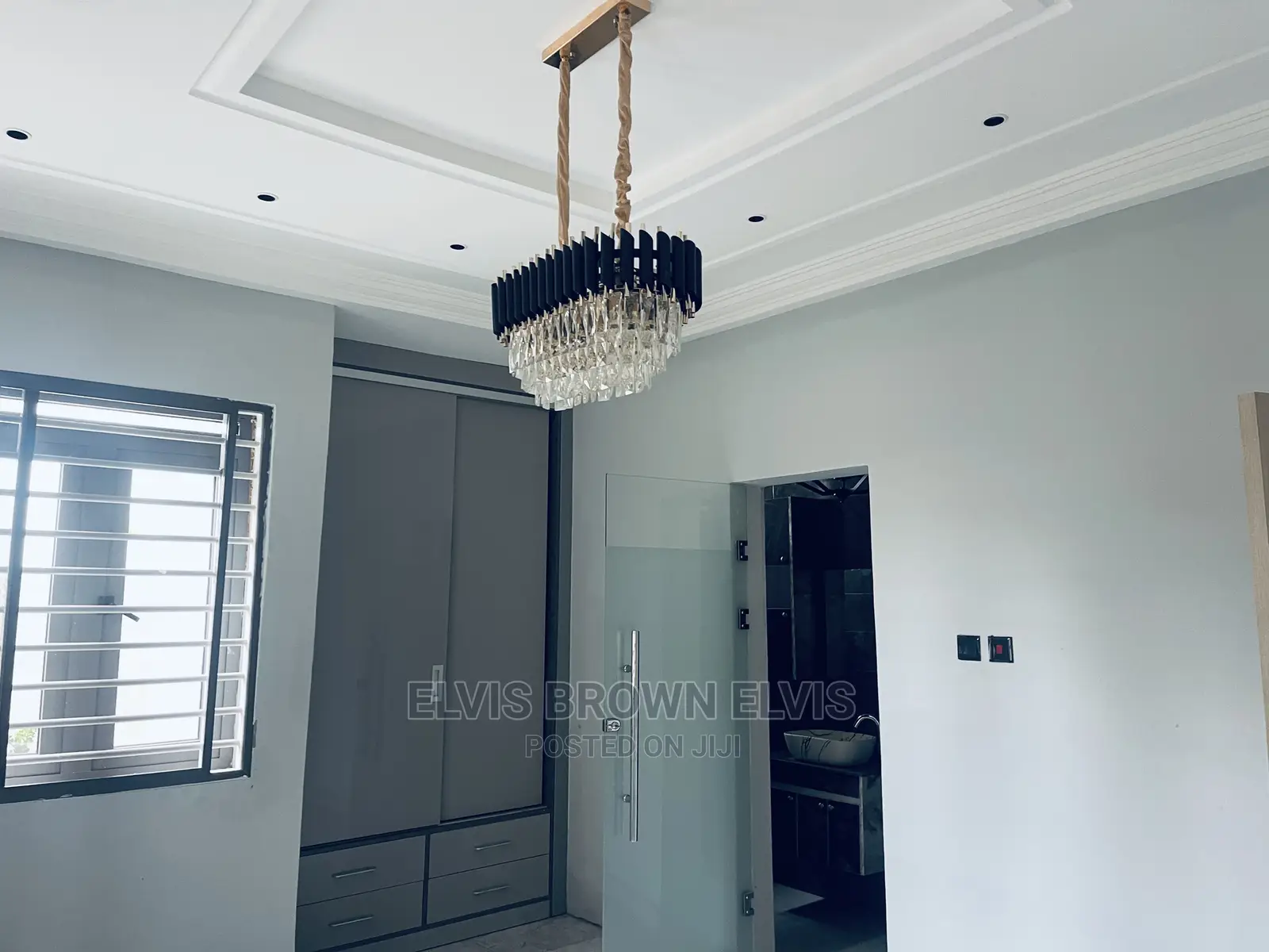 4bdrm Mansion in Living Large, East Legon for Rent