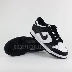 Nike SB Dunk Low