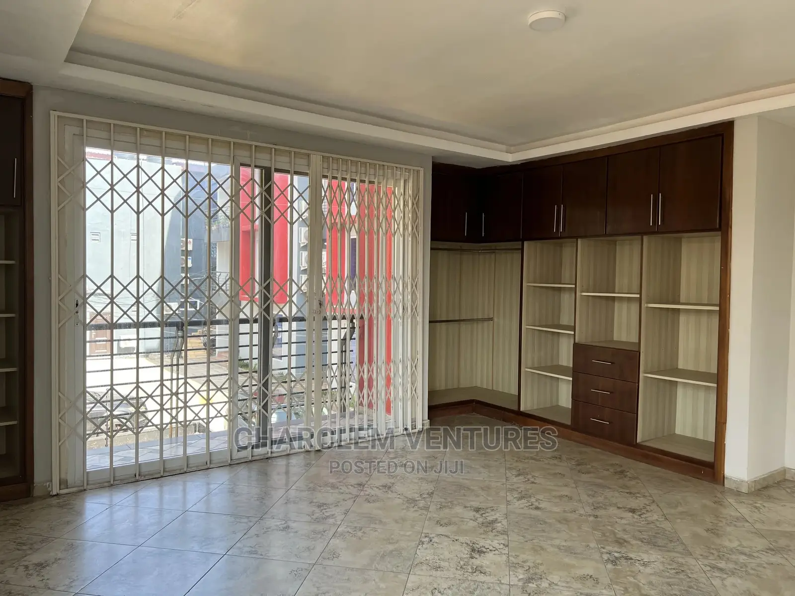 4bdrm House in East Legon for Rent