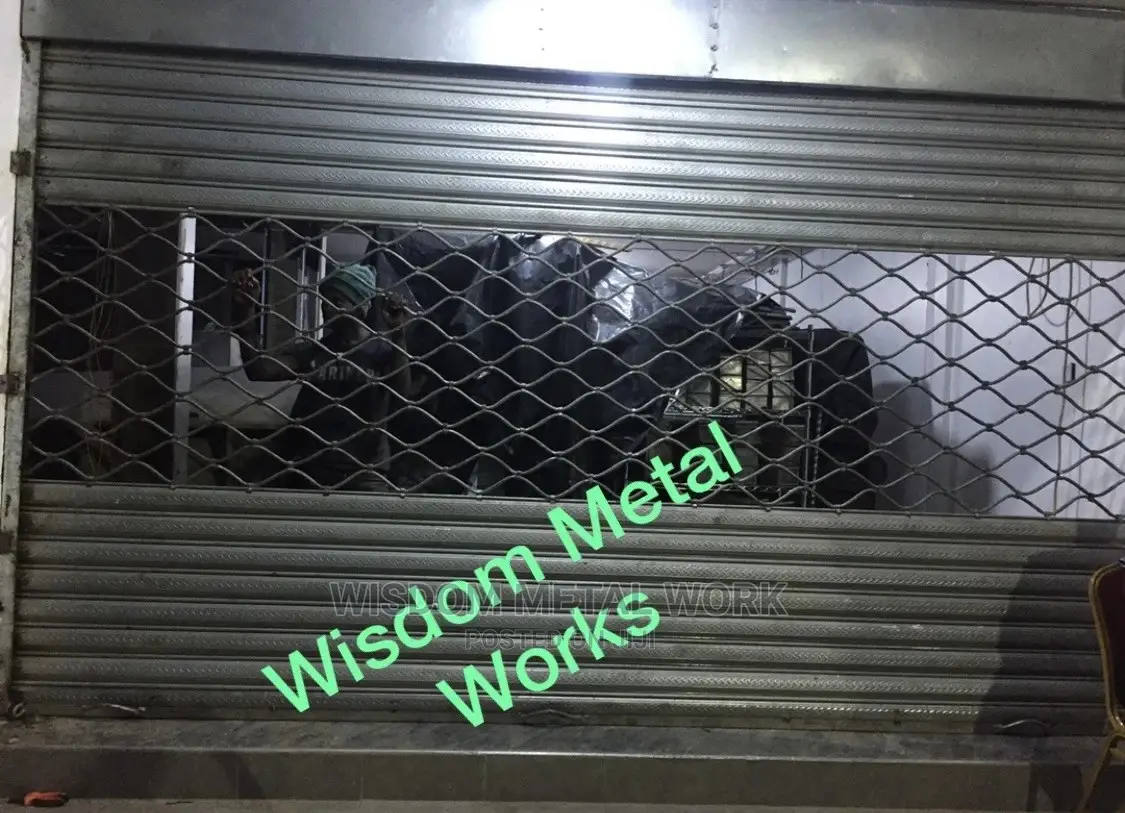 Roller Shutter ( Rolling Installation)