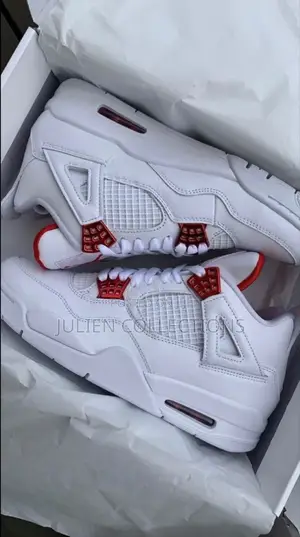 Jordan Retro 4 Metallic Red