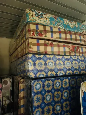 Photo - 11 Inches Double Mattress