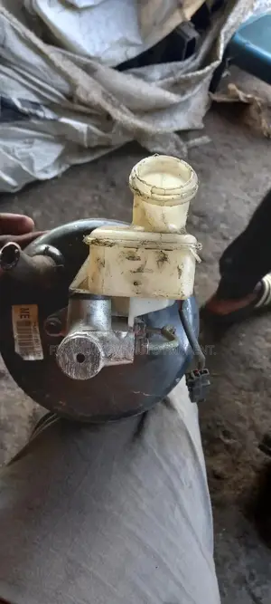 Daewoo Matiz 2,3 Complete Brake Port/Master Cylinder in Stoc