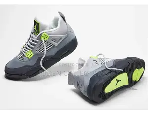 Jordan Retro 4
