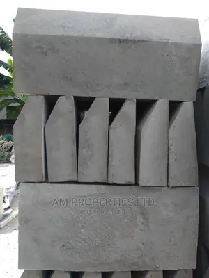 Quality Garden/ Roadside Kerbs for Sale