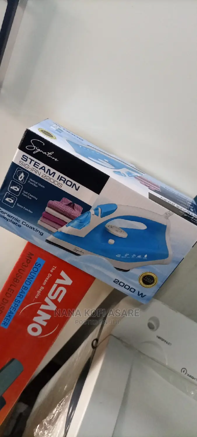 Signature 2000W Steam Iron