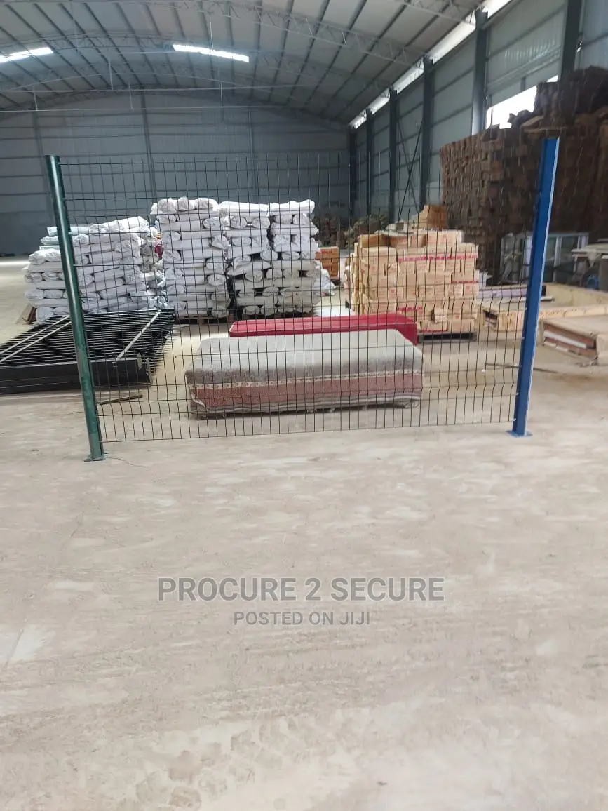 Panel Mesh Fence