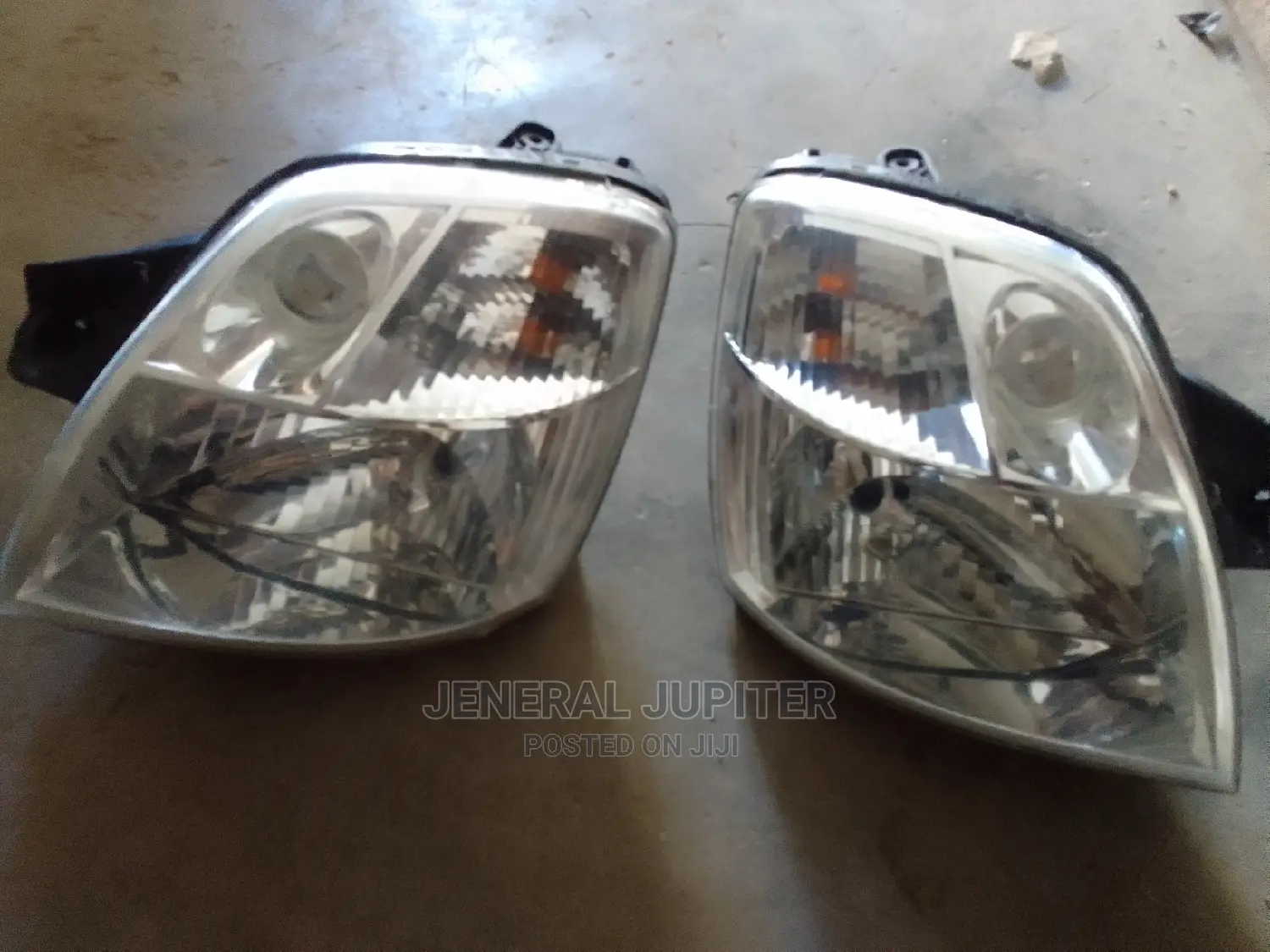 Kia Picanto/Morning 2005-6 Headlight Pair.