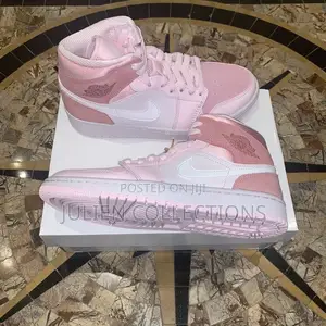Jordan 1 Retro Pink White