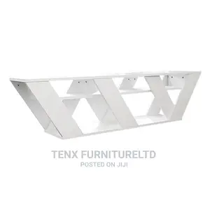 TV Stand (Le -Trapezium)_