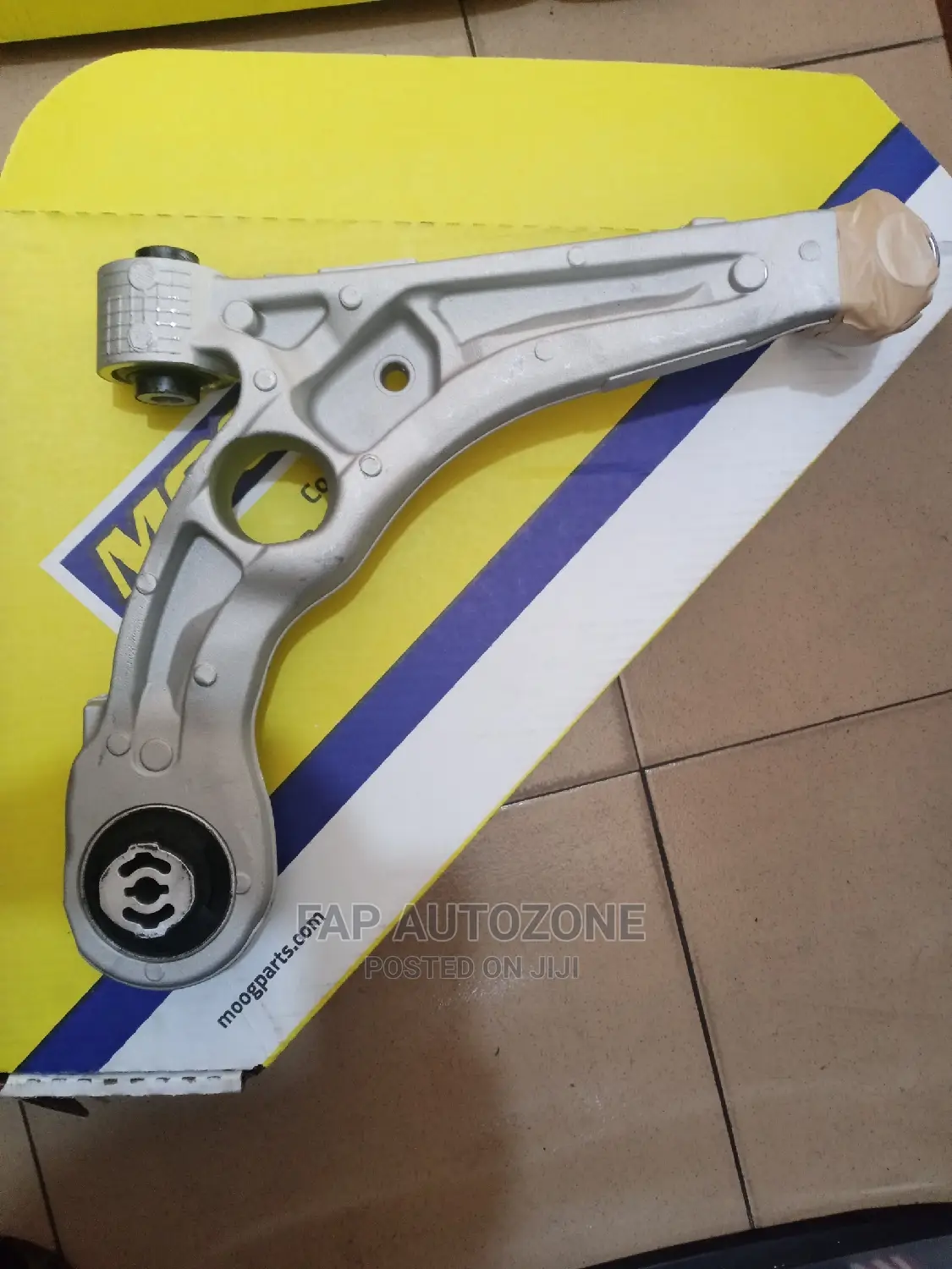 0267. Original Control Arm (Lower Arm) From USA. RK622964