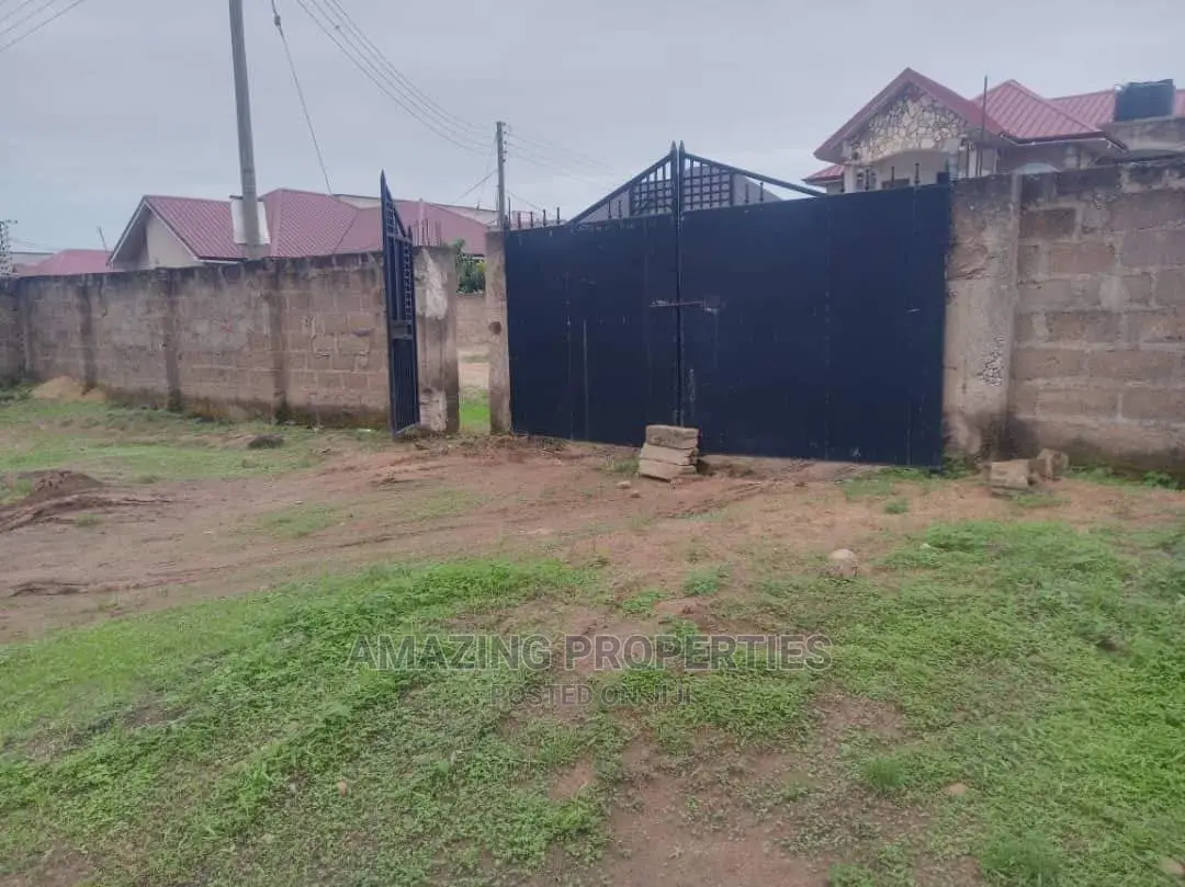 4plots for Sale at Cantonment 650.000 USD Per Plot