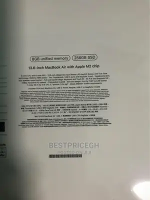 New Laptop Apple MacBook Air 2022 M2 8GB Apple M2 SSD 256GB