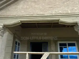 Widows, Pillar and Corner