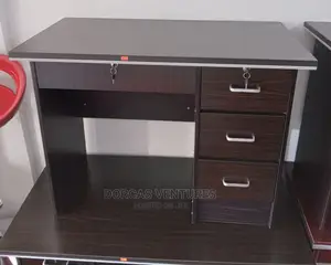 Office Assistant Table
