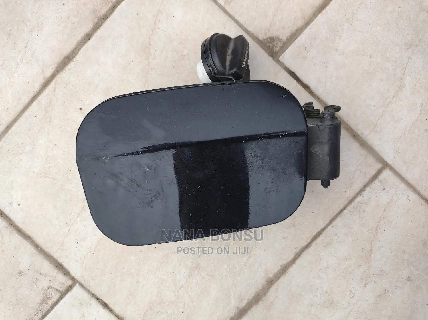 2017-2021 Chevrolet Cruze Fuel Tank Cover