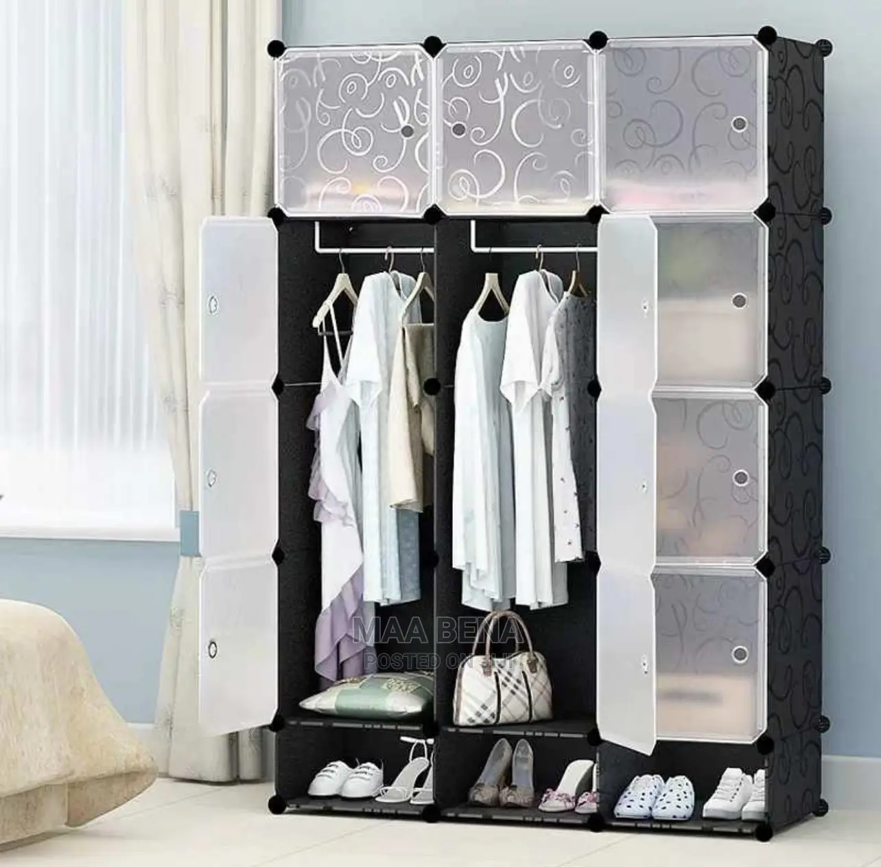 Plastic Wardropes 12 Cubicles