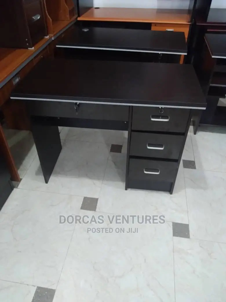 Contemporary Office Table