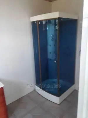5bdrm House in E a Proprties, Frafraha for Sale